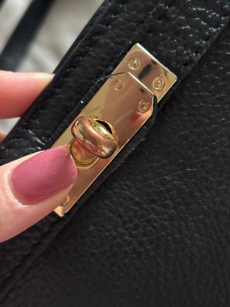 Kožená kabelka loro oro,