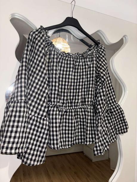 Top prettylittlething m, 38