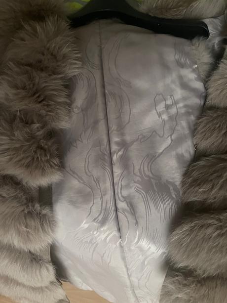 Vesta z pravej kozusiny, m