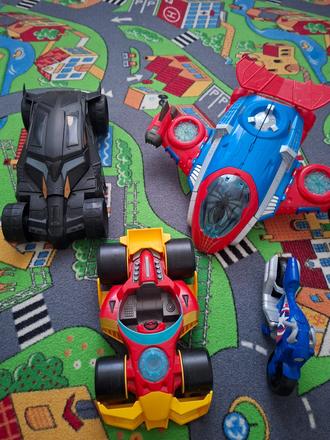 Autíčka superhrdinov, 