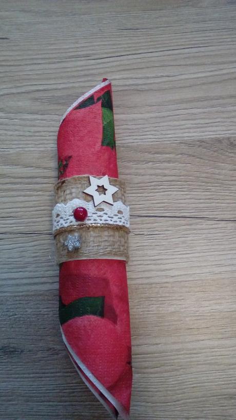 Prstence na servitky, 