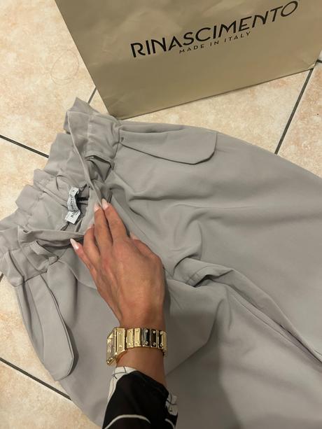 Rinascimento nohavice, s