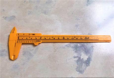 Posuvné meradlo / šublera, 