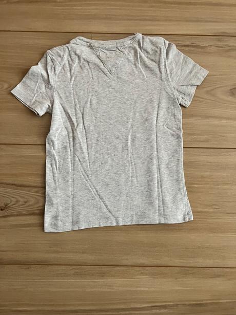 Tričko tommy hilfiger č. 132, tommy hilfiger,122