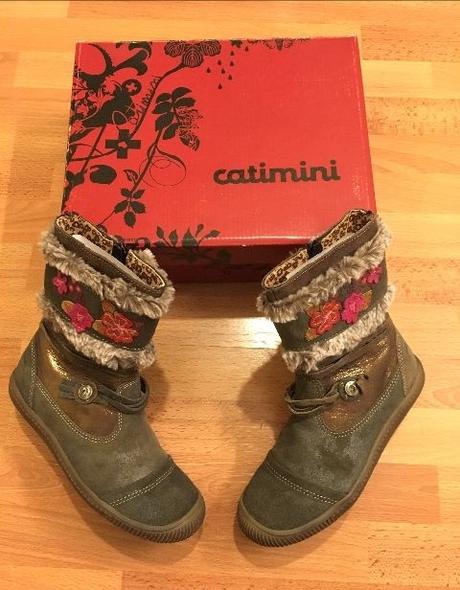 Nádherné čižmičky, 30