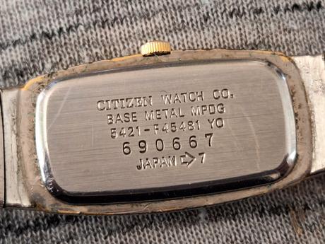 Pozlátené hodinky citizen, citizen