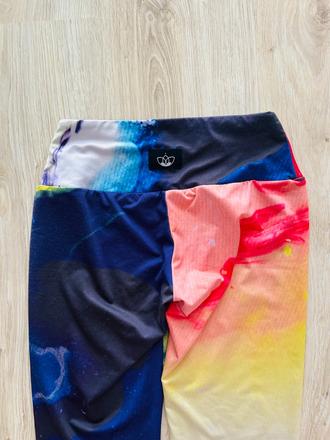 Krásne legíny slovenskej značky yoginess, s