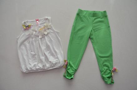 Nádherný letný kompletík, 98