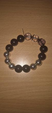 Korálkový náramok, 