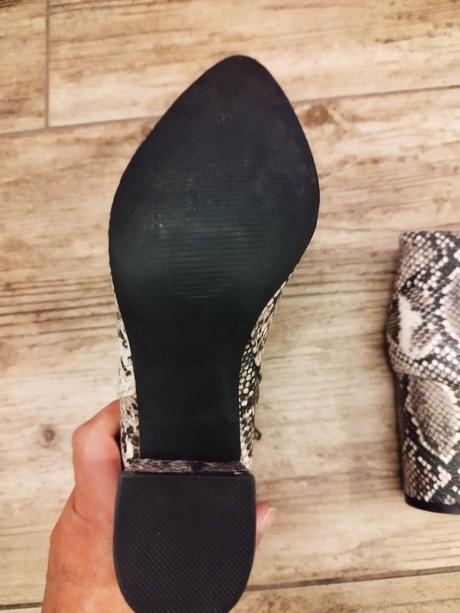 Kotníkové čižmy s hadím vzorom, 37