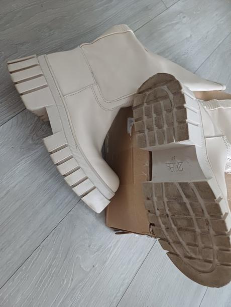 Zara čižmy krémovej farby 37, zara,37