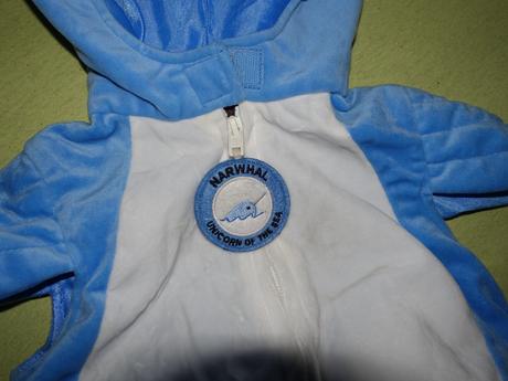 Kostym pre morskeho jednorozca,