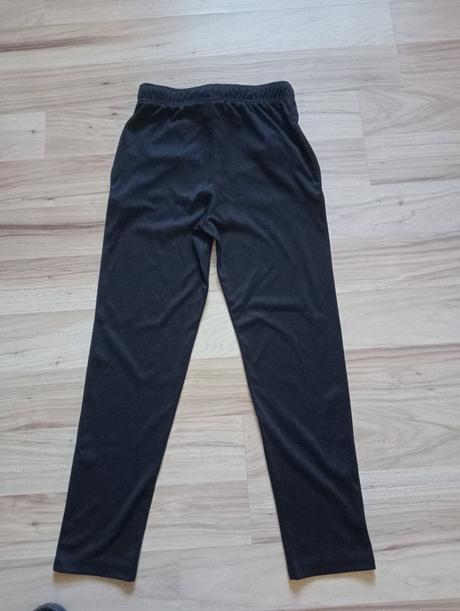 Športové nohavice, crivit,134