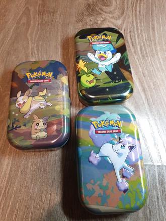 Pokémon tcg kovové krabičky ponyta, quaxly,