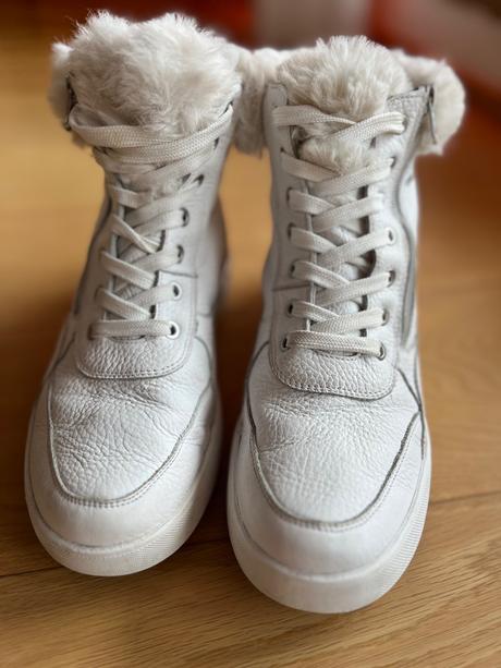 Vodeodolne kozene zateplene topanky, geox,39