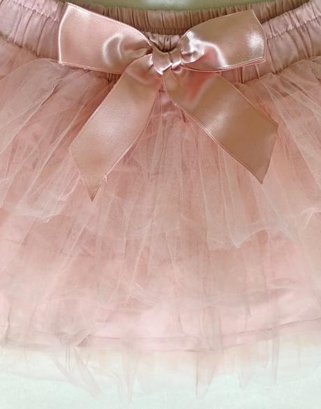 Tilová volánová minisukňa, 146