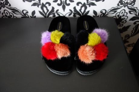 Zara šlapky s pompom brmbolcami, zara,37