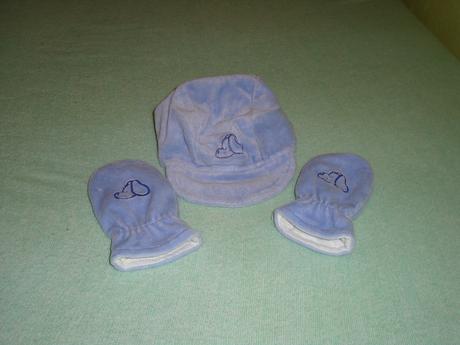 Čiapka a rukavičky, 68