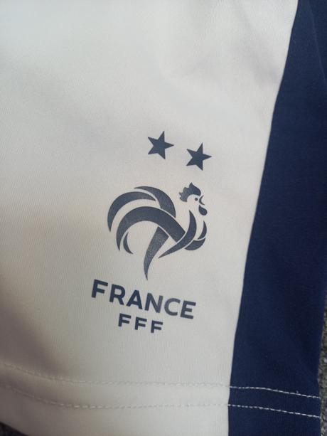 Kratke gate aj na futbal v.122, 122