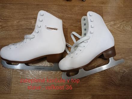 Korčule, crowned,36