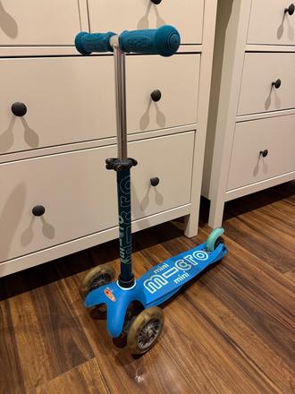 Kolobežka mini micro deluxe aqua led, micro