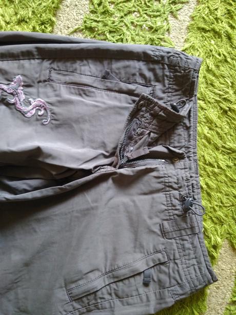 Zaujímavé tenké nohavice, river island,158