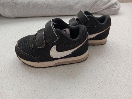 Tenisky detske, nike,22