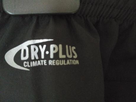 Kvalitné športové nohavice, 140