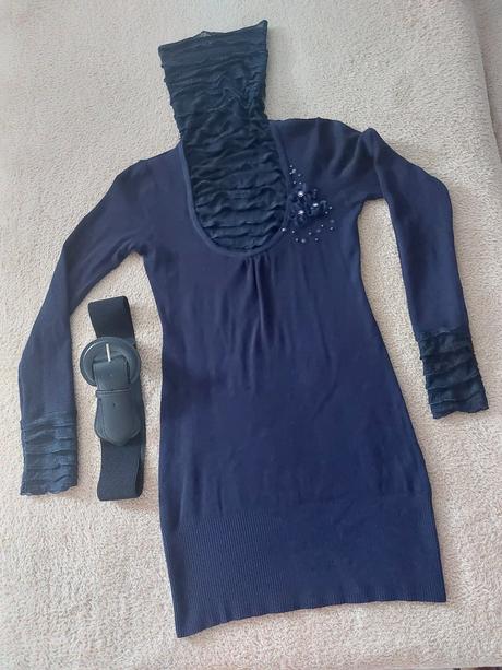 Pletené šaty s opaskom s-m-l, s