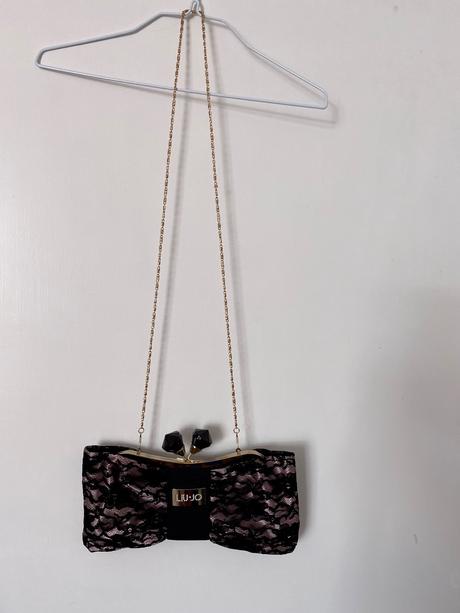 Kabelka liu jo, liu jo