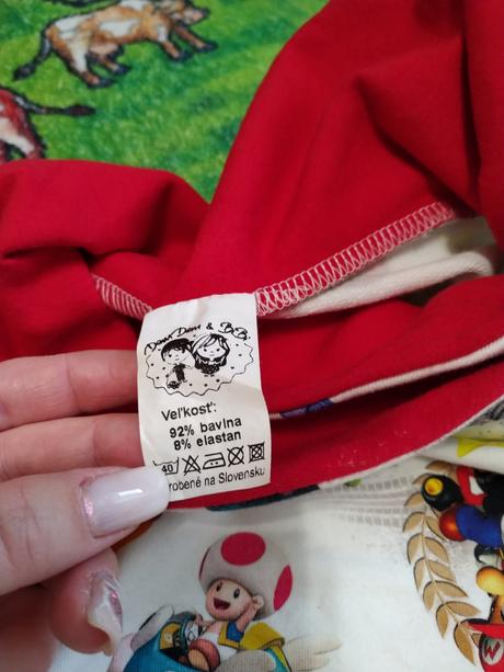 Mikina super mario, 128