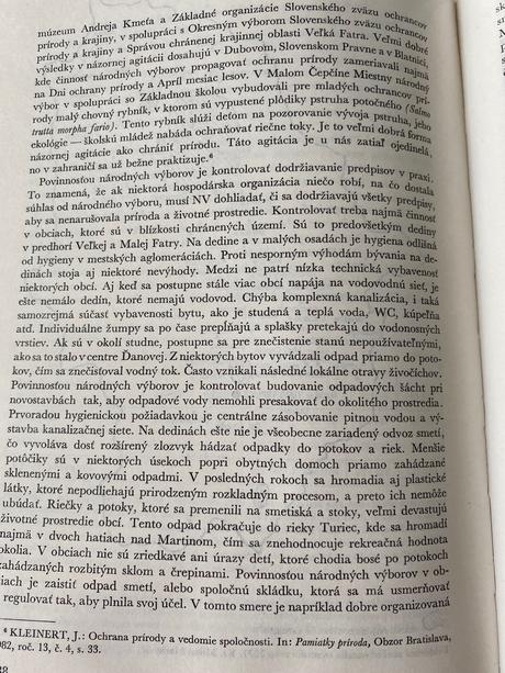 Stará kniha z minulosti a prítomnosti turca martin,
