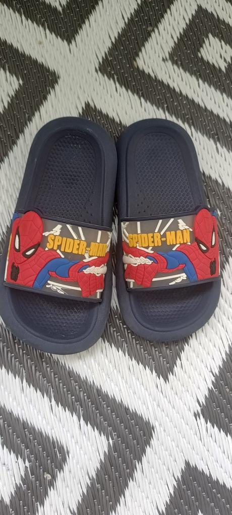 Predám šľapky spiderman 28, 28