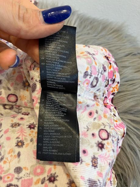 Dievčenské vzorované menčestrové šaty s kvietkami, h&m,98