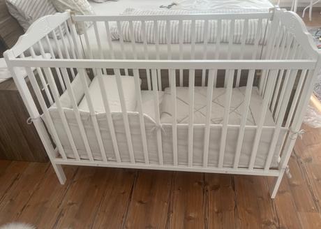 Detska postielka, šírka (cm): 60,dĺžka (cm): 120