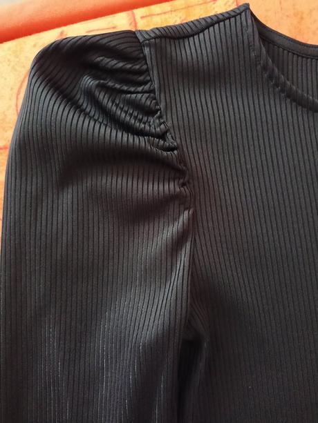 Šaty xs vrúbok, xs