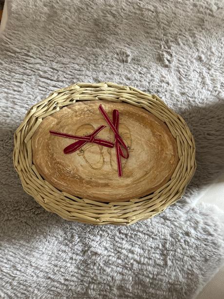 Nádherný košíček ručne robený,