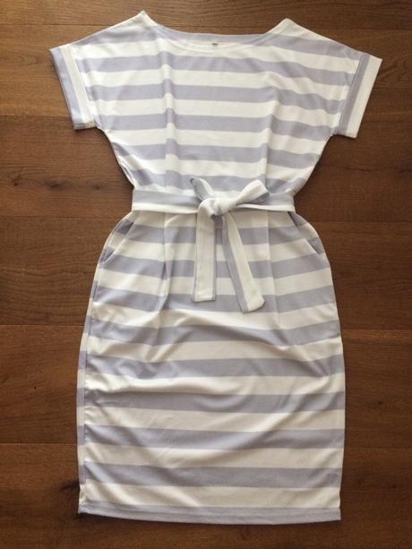 Letné šaty s opaskom xs/s, s