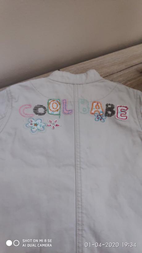 Bundička s krásnymi vysivkami, cherokee,98