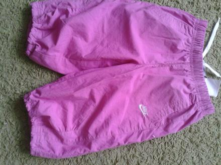 Trištvrťáky pre slečnu, nike,110