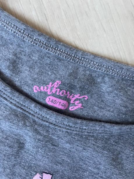 Tričko, authority,140