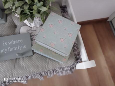 Vidiecke vintage plechové dózy, 