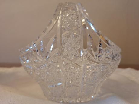 Kristalove sklenene kosiky, 