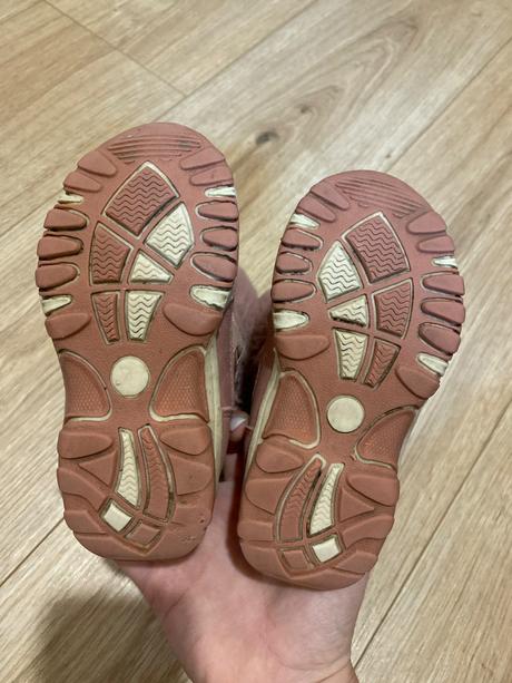 Next cizmicky, next,24