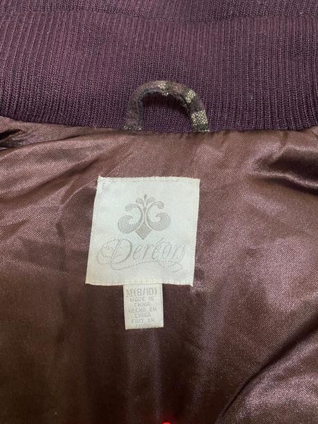 Dievčenská vesta, 158