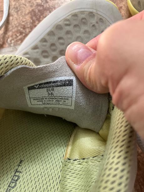 Vivobarefoot stealth 38l, vivobarefoot,38