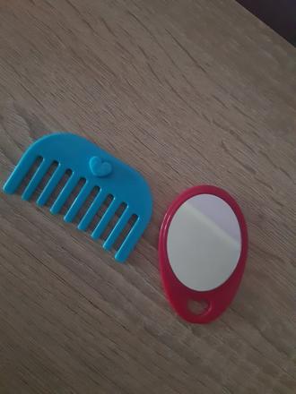 Hrebeň a zrkadlo na hranie barbie, 