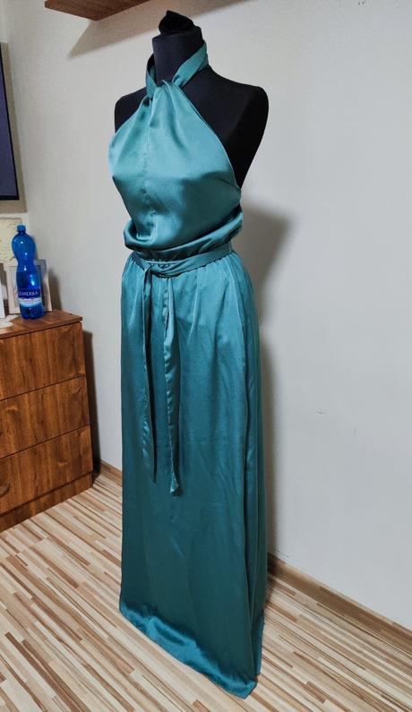 Spoločenské šaty trendyol, s