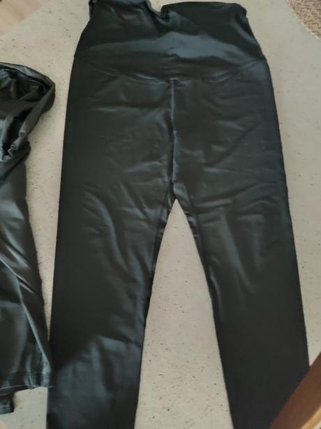 Tehotenské leginy, l