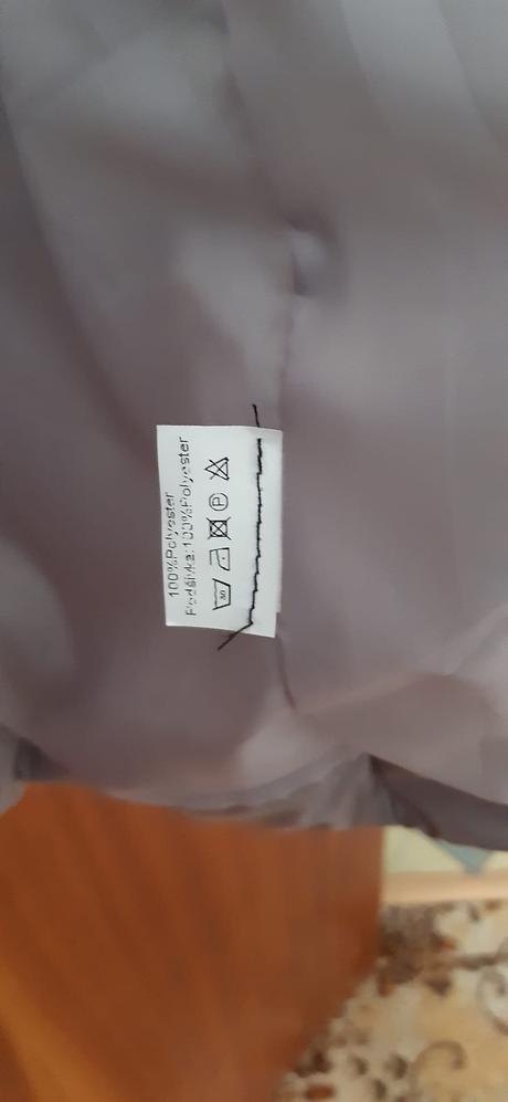 Dámska vetrovka, 46